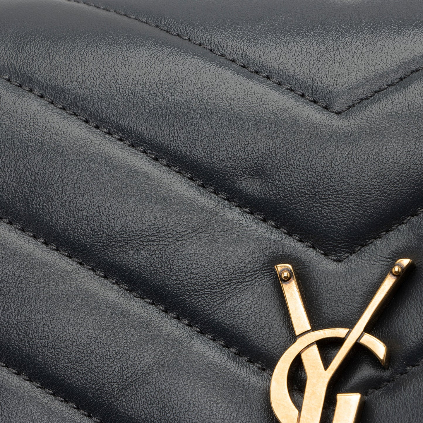 Saint Laurent Matelasse Calfskin Monogram LouLou Chain Medium Shoulder